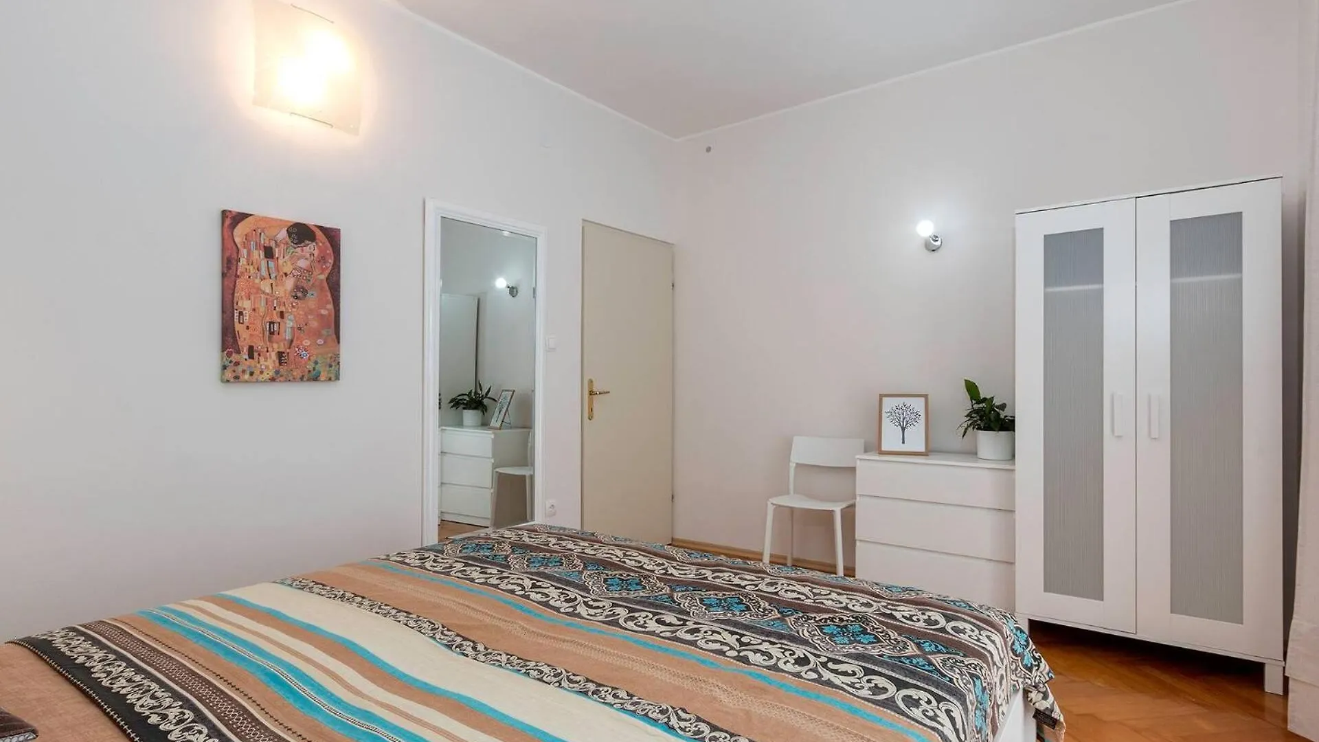 Guest house Modern, Affordable And Nicely Decorated - Paradise Pula