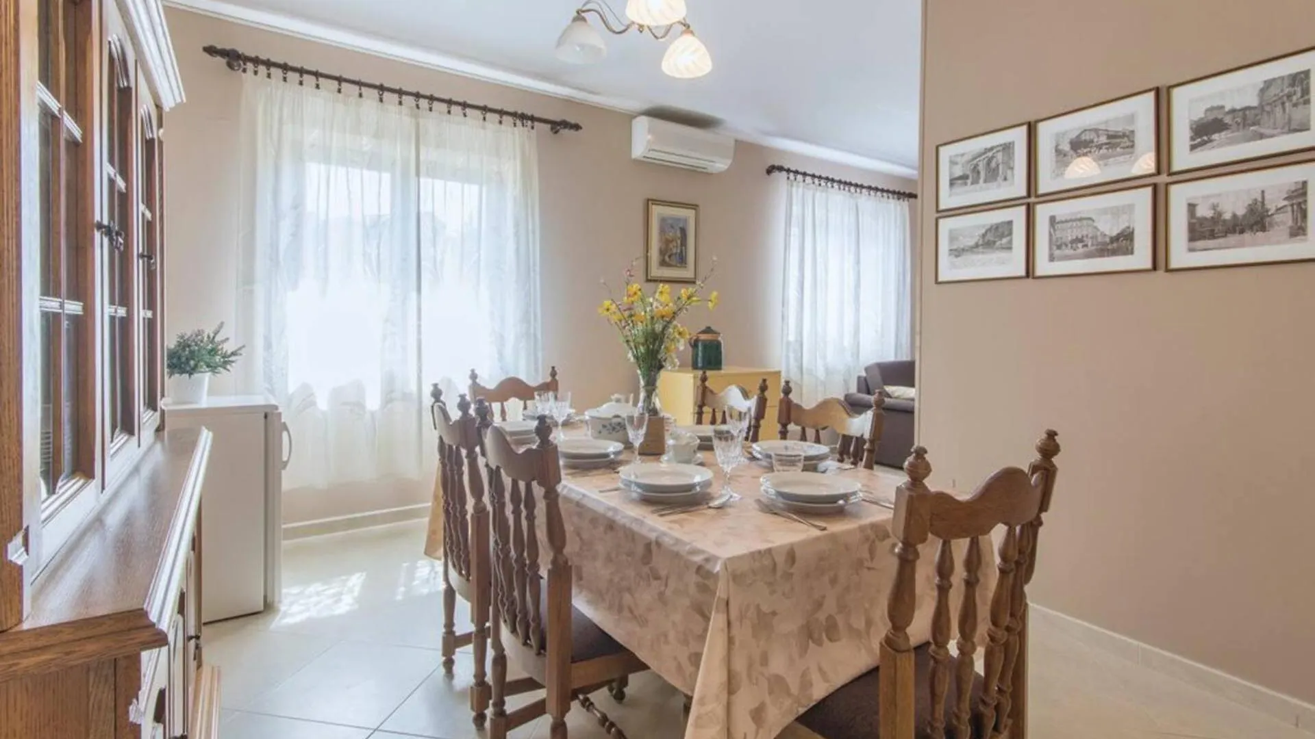 Modern, Affordable And Nicely Decorated - Paradise Pula 0*,